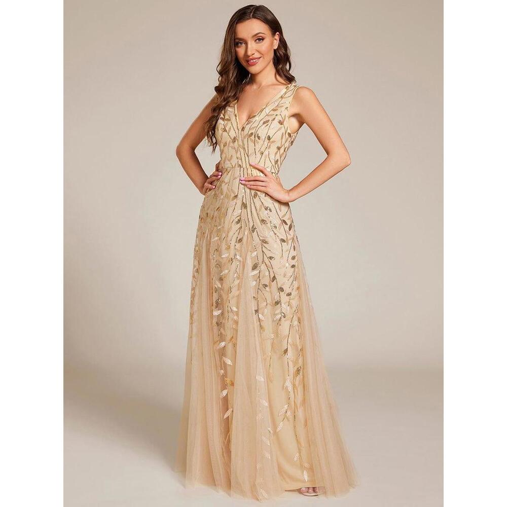 Elegant Gold Evening Dress with Leaf Embroidery. New.  Size XL